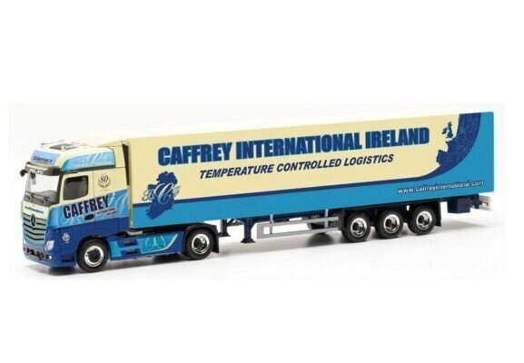 Mercedes-Benz Actros '18 Bigspace Refrigerated 80 years of Caffrey's 316590 HERPA 1:87 hinta ja tiedot | Pienoismallit | hobbyhall.fi