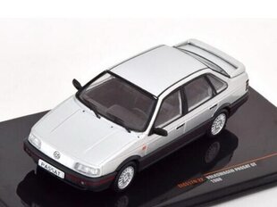 VW Passat GT 1988 Silver 1:43 IXO CLC517 hinta ja tiedot | Pienoismallit | hobbyhall.fi