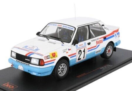 Skoda 130 LR #21 Rallye Rally Akropolis 1986 L.Krecek/B.Motl 18RMC157A IXO 1:18 hinta ja tiedot | Pienoismallit | hobbyhall.fi