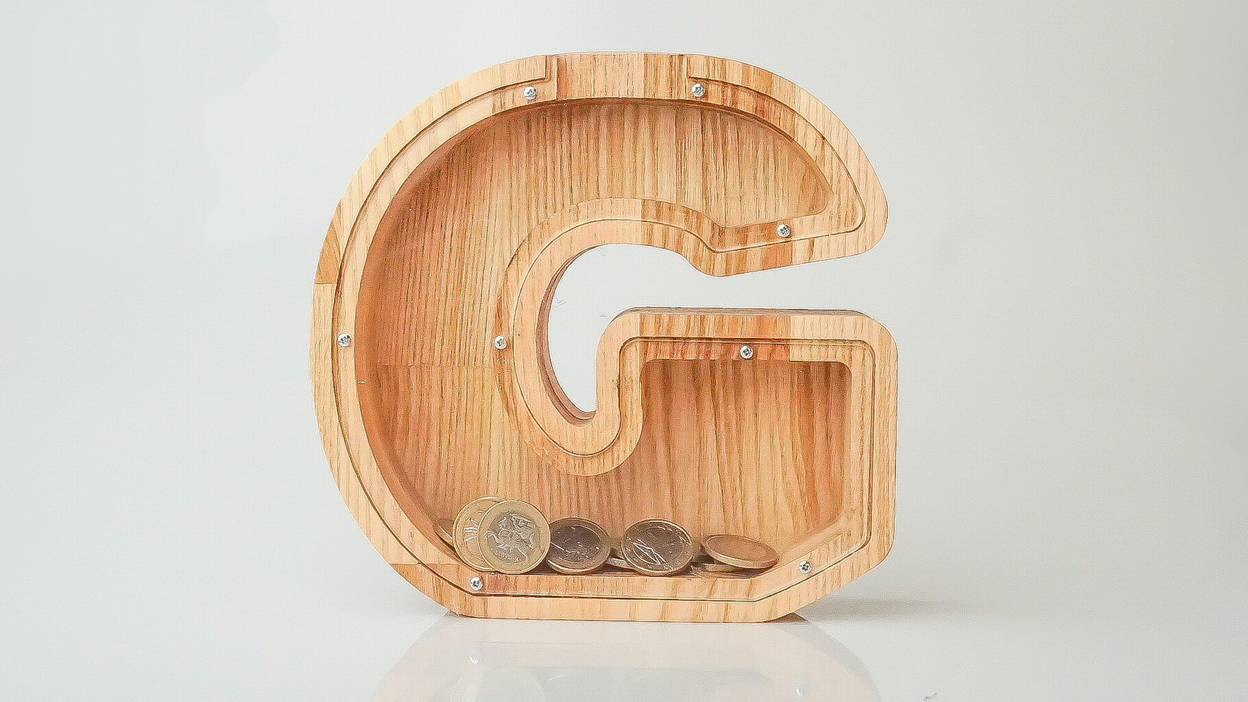 Puinen säästölaatikko kirjaimen 'G' muodossa hinta ja tiedot | Hauskat säästölippaat | hobbyhall.fi