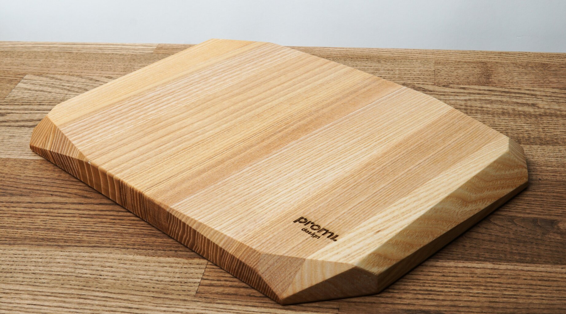 Iso puinen leikkuulauta, 42,5x30x2,2 cm hinta ja tiedot | Leikkuulaudat | hobbyhall.fi