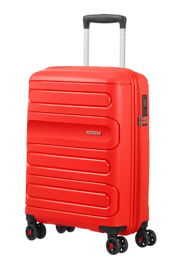 American Tourister lentolaukku Sunside Spinner 55, punainen hinta ja tiedot | Matkalaukut ja matkakassit | hobbyhall.fi