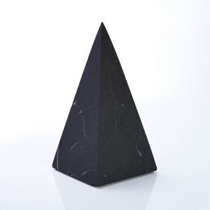 Pyramidi sungiitti, 4 cm kiillottamaton. hinta ja tiedot | Sisustustuotteet | hobbyhall.fi