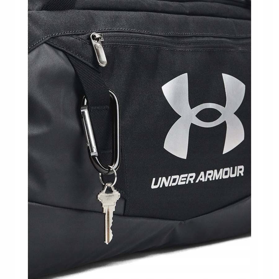 Urheilulaukku Under Armour Undeniable 5.0 Duffle, 40l, musta hinta ja tiedot | Urheilukassit ja reput | hobbyhall.fi