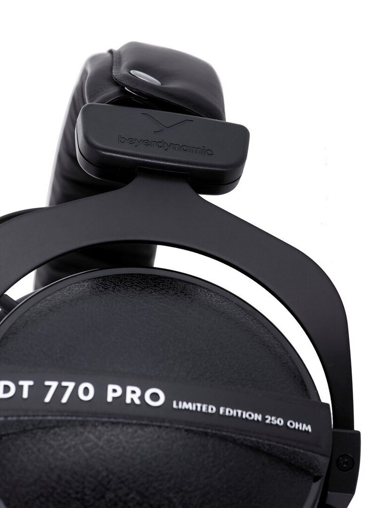 Beyerdynamic DT 770 PRO hinta ja tiedot | Kuulokkeet | hobbyhall.fi