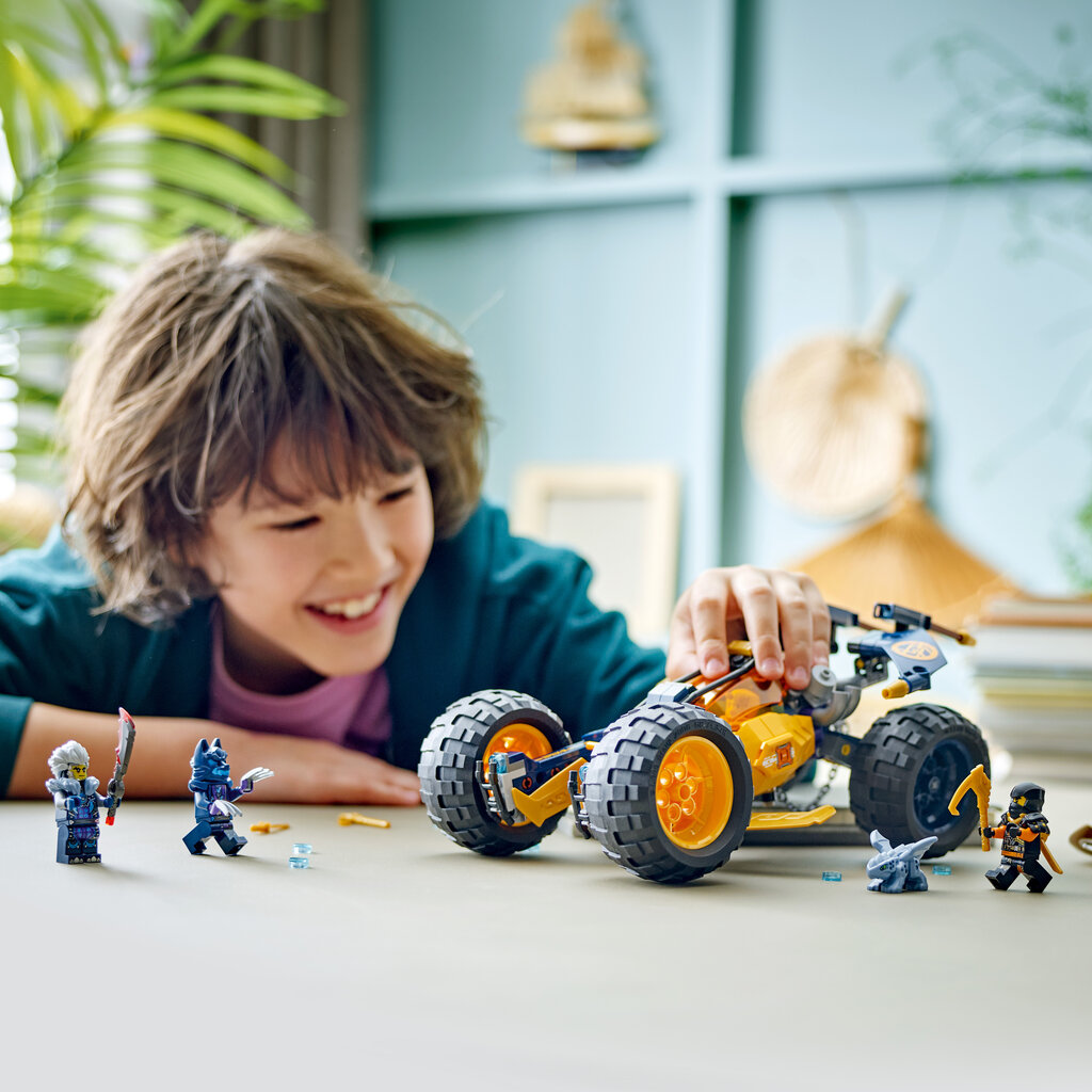 71811 LEGO® Ninjago Ninja Arinin maastovaunu hinta ja tiedot | LEGOT ja rakennuslelut | hobbyhall.fi