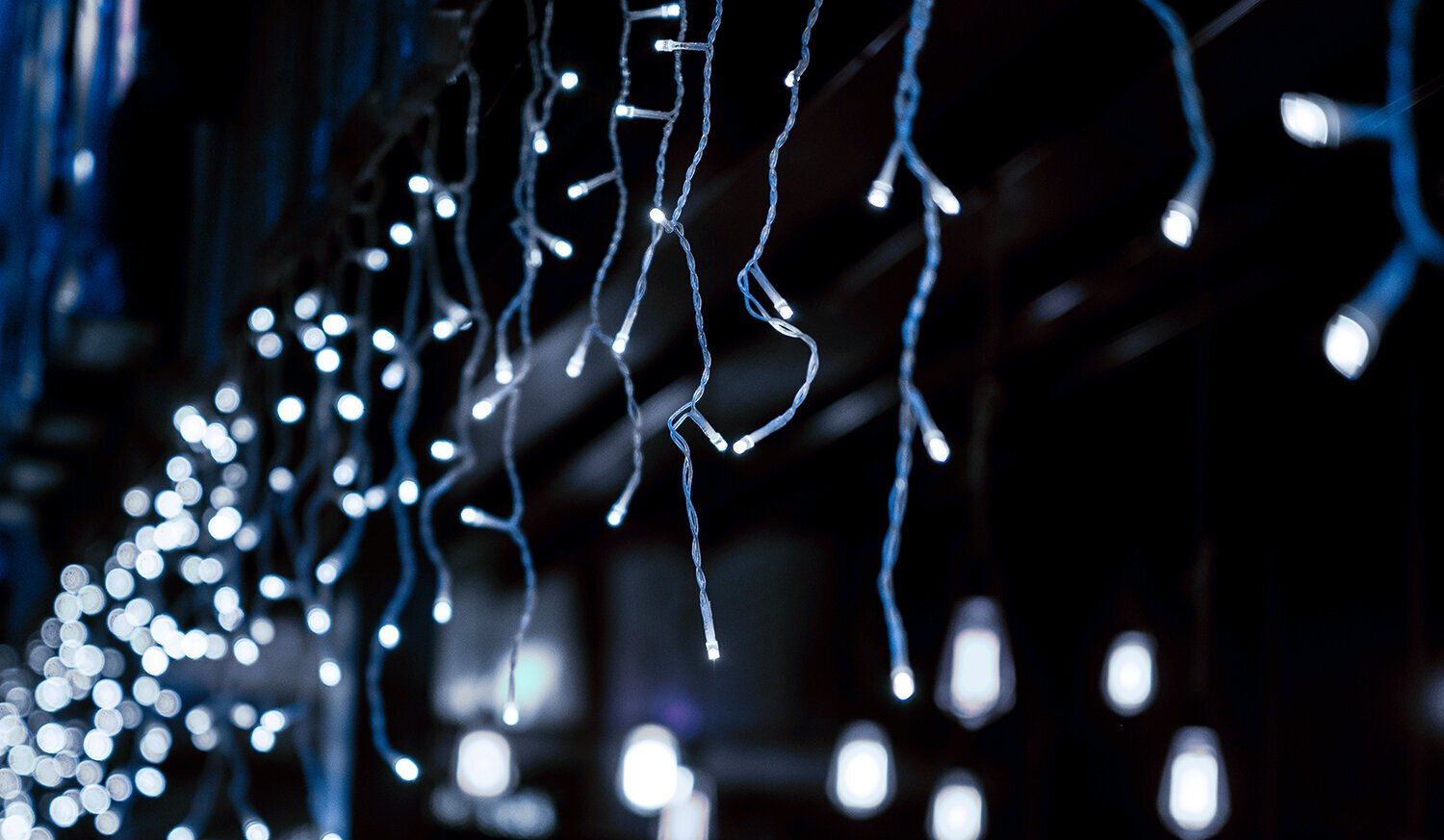 500 LED Koristevalot Icicles, 22m. , kylmä valo hinta ja tiedot | Jouluvalot | hobbyhall.fi