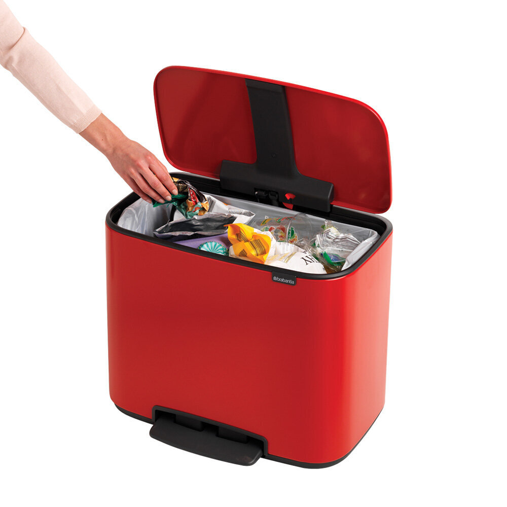 Brabantia Bo Poljinroska-astia 36 L, Passion Red hinta ja tiedot | Roska-astiat | hobbyhall.fi