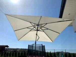 Aurinkovarjo MINI ROMA 2,5 x 2,5 m hinta ja tiedot | Aurinkovarjot ja markiisit | hobbyhall.fi