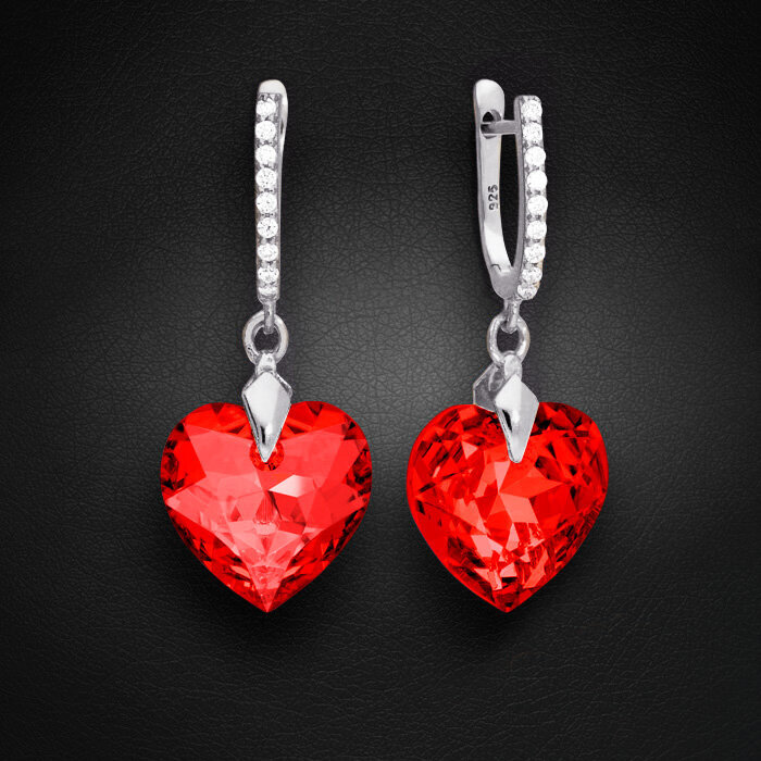 Hopeiset korvakorut, Romantic Heart III R (Light Siam), Swarovskin kristalleilla hinta ja tiedot | Korvakorut | hobbyhall.fi