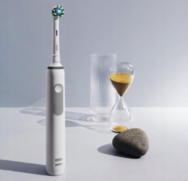Sähköhammasharja Oral-B Pro3 3000 White Sensitive Clean hinta ja tiedot | Sähköhammasharjat | hobbyhall.fi