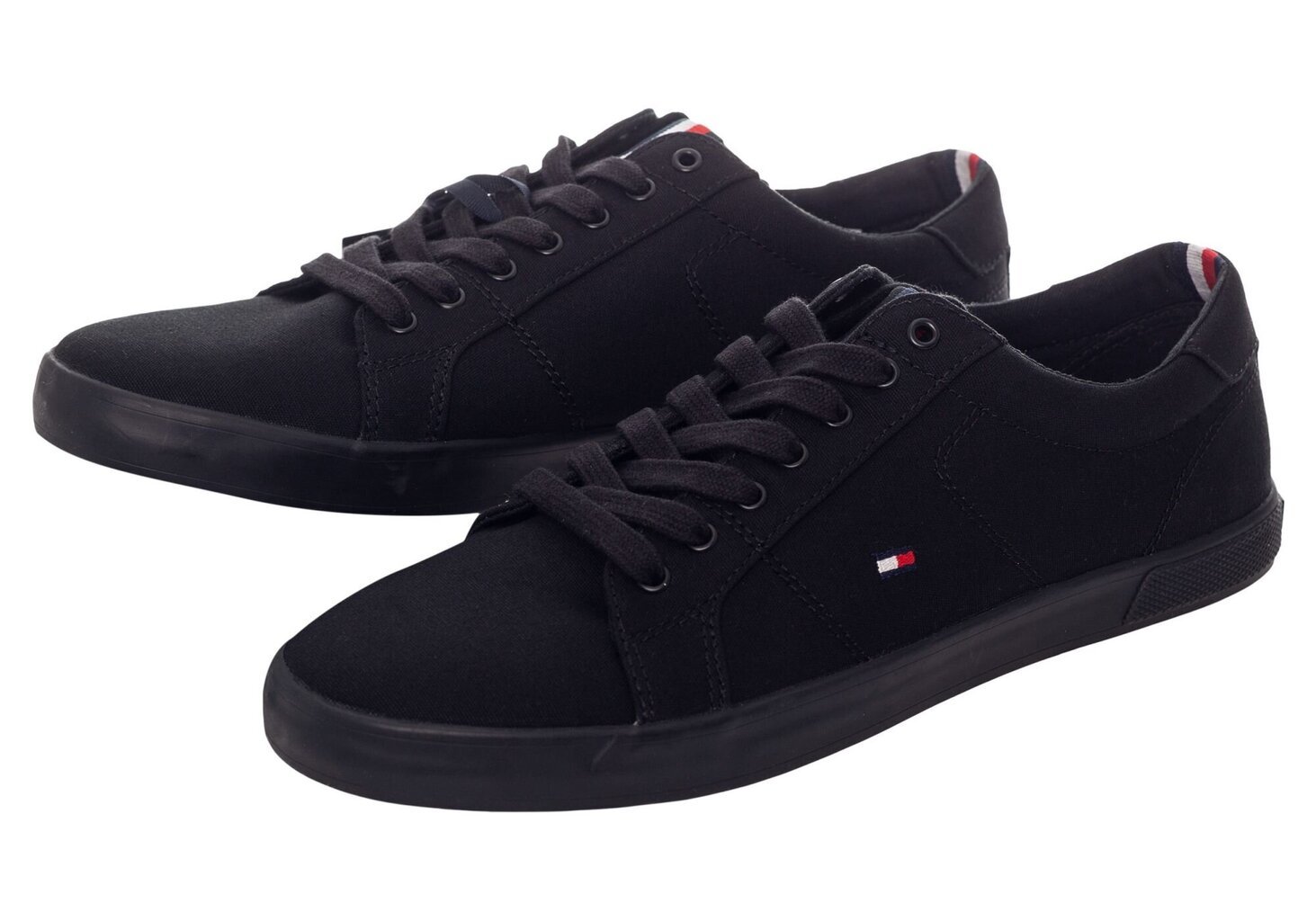 Tommy Hilfiger miesten tennarit Tommy Arlow Canvas FM0FM00596-0GJ musta hinta ja tiedot | Miesten urheilu- ja vapaa-ajan kengät | hobbyhall.fi