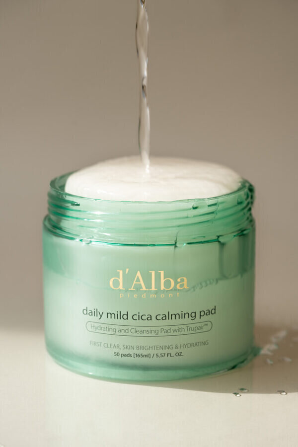 d'Alba Daily Mild Cica Calming Pad rauhoittavat kasvotyynyt 50kpl/165ml hinta ja tiedot | Kasvojen puhdistusaineet | hobbyhall.fi