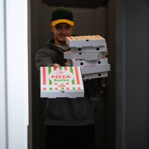 Setti 6 x SOXO GOOD STUFF miesten sukkia pizzalaatikossa hinta ja tiedot | Hauskat sukat | hobbyhall.fi