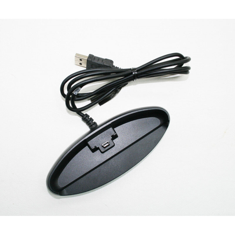 TomTom GO -sarjan GPS-navigointi USB-laturi / pidike / alusta hinta ja tiedot | Puhelintelineet | hobbyhall.fi
