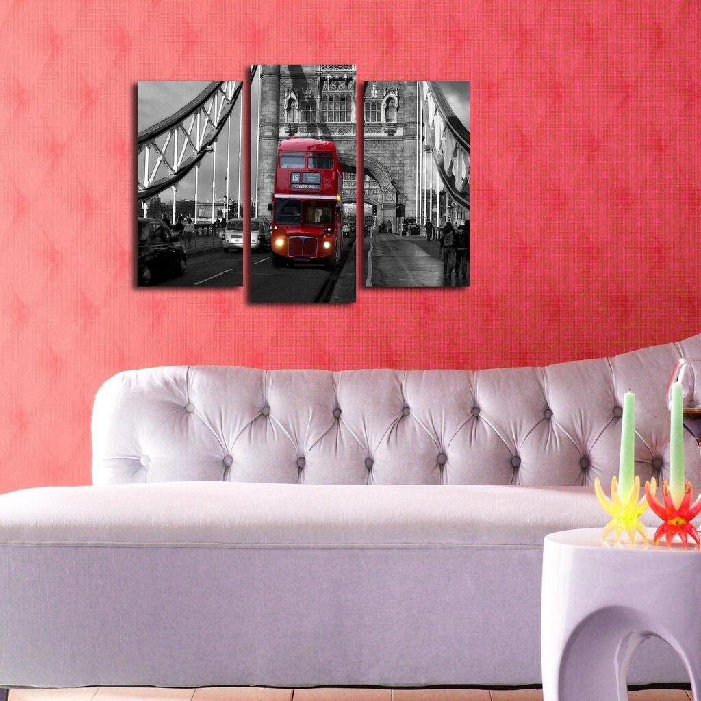 Kolmiosainen taulu The Red Bus in London hinta ja tiedot | Taulut | hobbyhall.fi