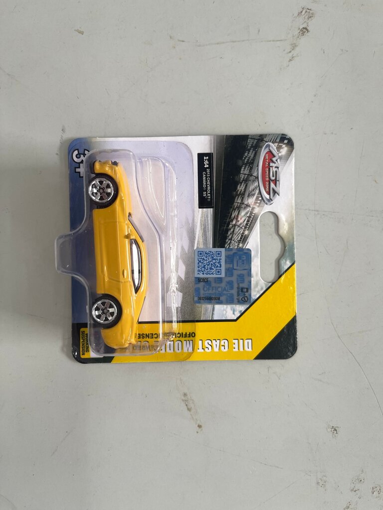 Leluauto MSZ Chevrolet Camaro SS, 1:64 hinta ja tiedot | Poikien lelut | hobbyhall.fi