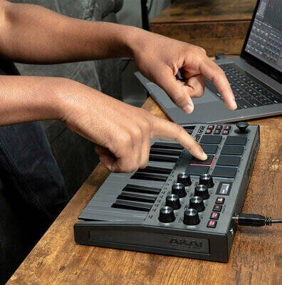 Kosketinsoitin Akai, MPK Mini MK3, MIDI USB hinta ja tiedot | Kosketinsoittimet | hobbyhall.fi