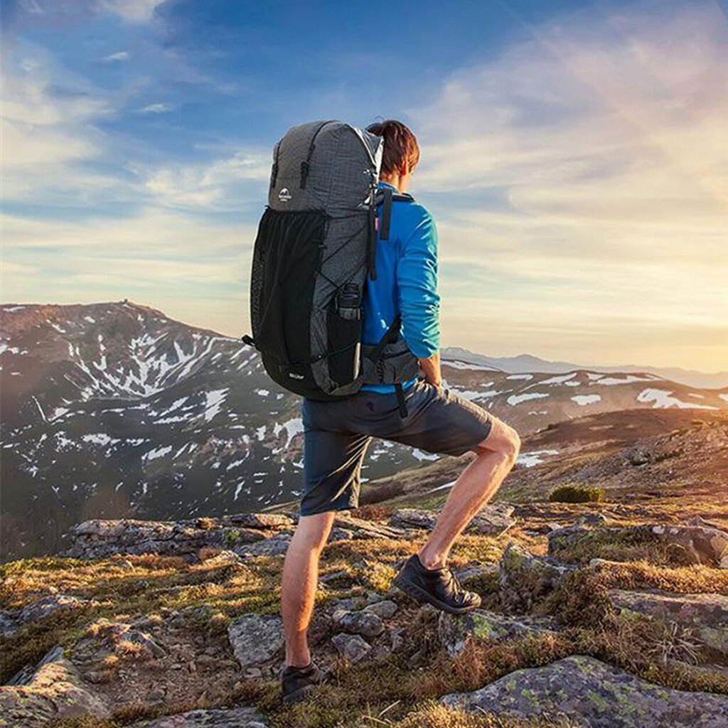 Monikäyttöinen vuoristolaukku sadesuojalla 60L+5L Naturehike hinta ja tiedot | Reput ja rinkat | hobbyhall.fi