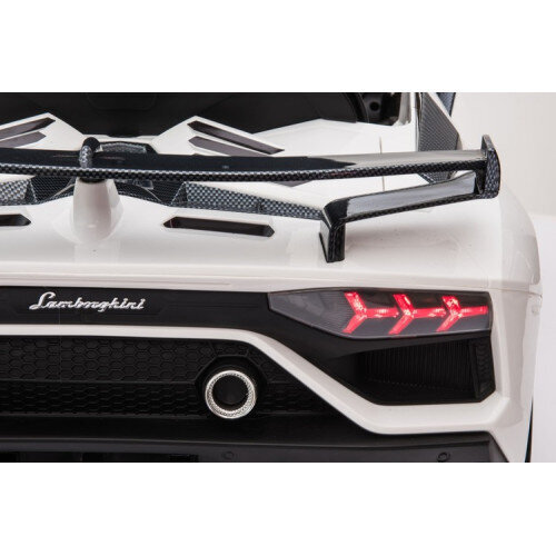 Lasten yksipaikkainen sähköauto Lamborghini Aventador SVJ valkoinen hinta ja tiedot | Lasten sähköautot | hobbyhall.fi