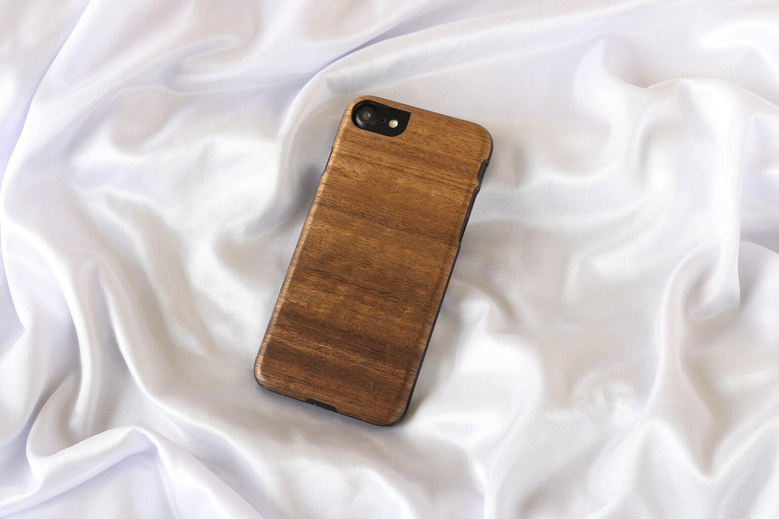 MAN&WOOD suojakuori Apple iPhone 7/8 - Koala Black hinta ja tiedot | Puhelimen kuoret ja kotelot | hobbyhall.fi