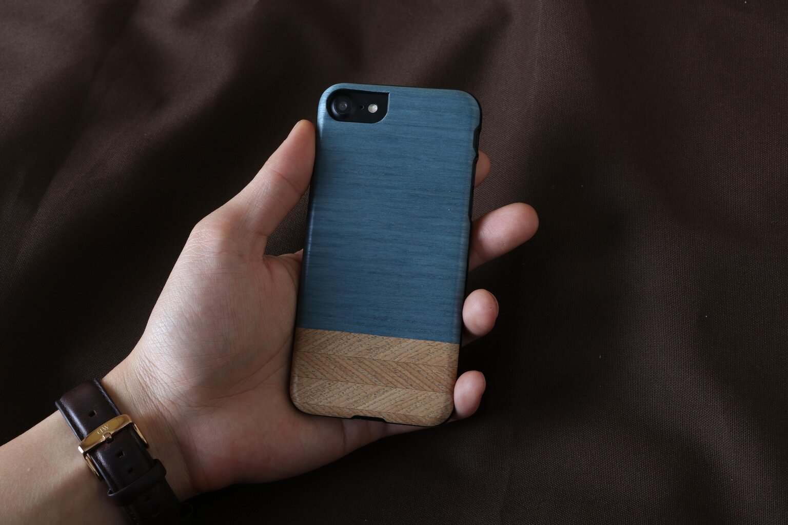 MAN&WOOD suojakuori Apple iPhone 7/8 - Denim Black hinta ja tiedot | Puhelimen kuoret ja kotelot | hobbyhall.fi