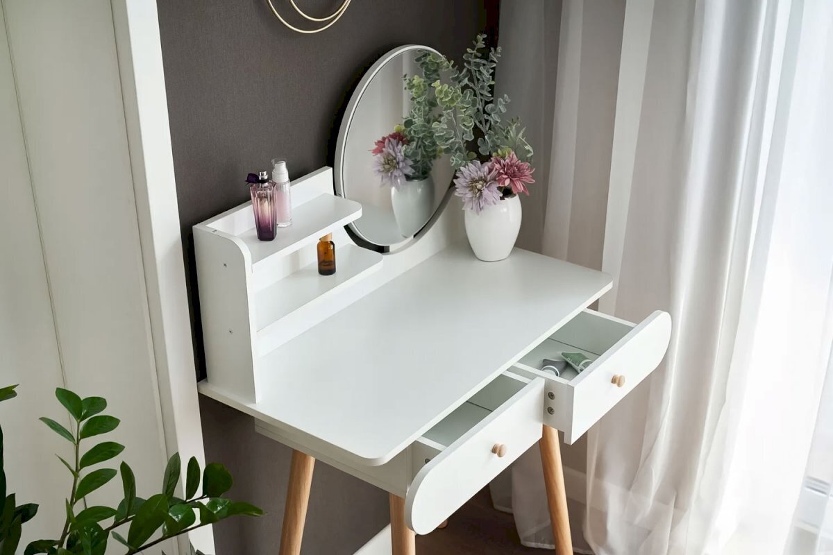 Moderni meikkipöytä peilillä ja laatikoilla, valkoinen hinta ja tiedot | Peilipöydät | hobbyhall.fi