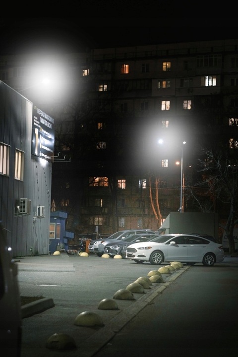 TEHOKAS LED aurinkolamppu 800W KATUKAUKO-OHJAUSSARJA Valon väri kylmä valkoinen